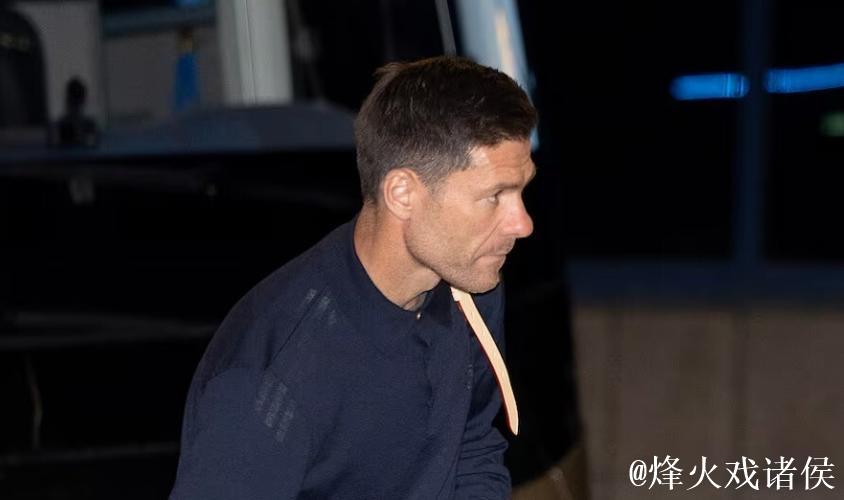 记者：阿隆索帅位未受直接威胁，但输给阿拉维斯